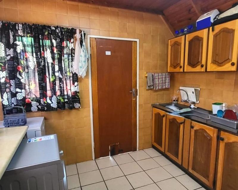 4 Bedroom Property for Sale in Ballito Central KwaZulu-Natal