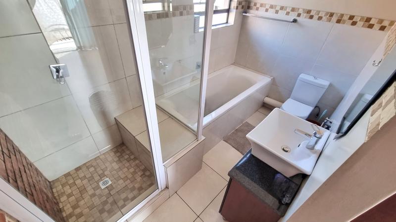 3 Bedroom Property for Sale in Jozini Rural KwaZulu-Natal