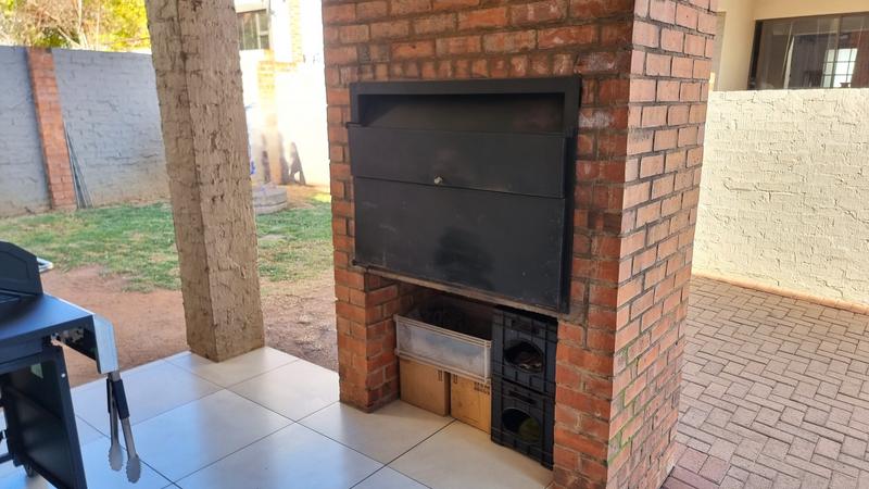 3 Bedroom Property for Sale in Jozini Rural KwaZulu-Natal