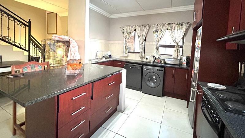 3 Bedroom Property for Sale in Jozini Rural KwaZulu-Natal