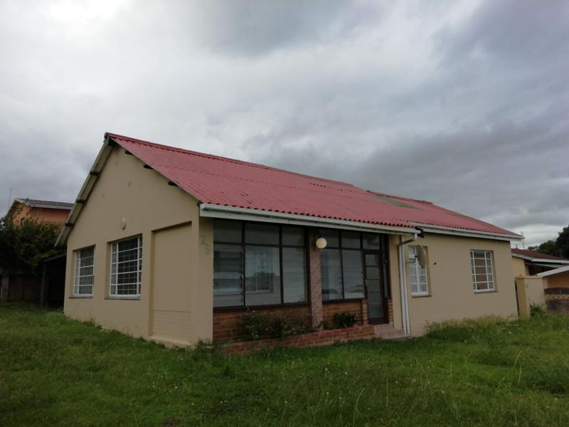 To Let 4 Bedroom Property for Rent in Park Rynie KwaZulu-Natal