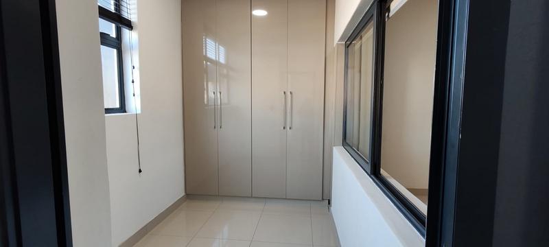 To Let 1 Bedroom Property for Rent in Overport KwaZulu-Natal