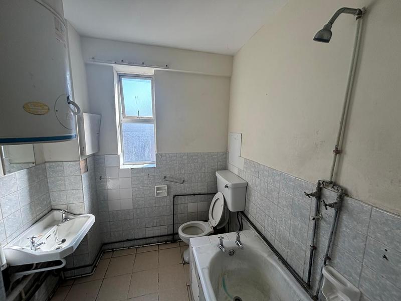 To Let 1 Bedroom Property for Rent in Esplanade KwaZulu-Natal