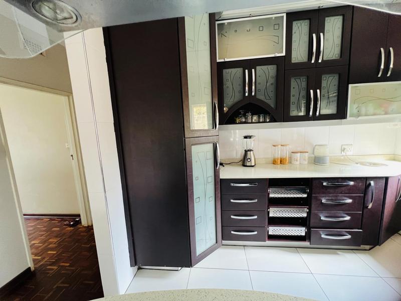 4 Bedroom Property for Sale in Berea West KwaZulu-Natal