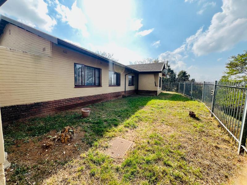 4 Bedroom Property for Sale in Berea West KwaZulu-Natal