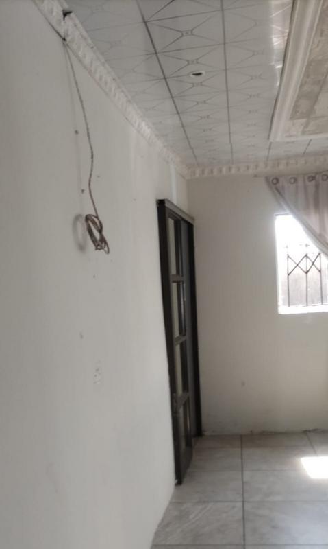 4 Bedroom Property for Sale in Umlazi KwaZulu-Natal