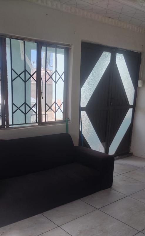 4 Bedroom Property for Sale in Umlazi KwaZulu-Natal