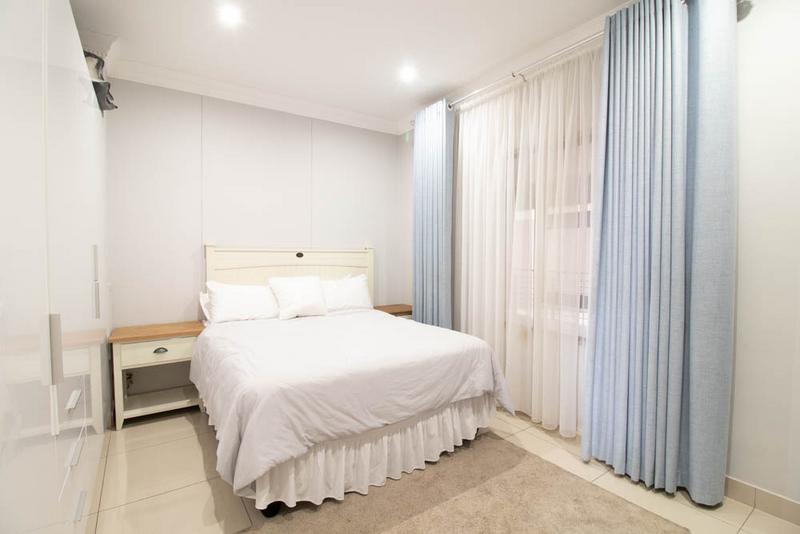 To Let 3 Bedroom Property for Rent in Umhlanga Ridge KwaZulu-Natal