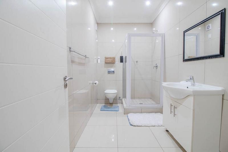 To Let 3 Bedroom Property for Rent in Umhlanga Ridge KwaZulu-Natal