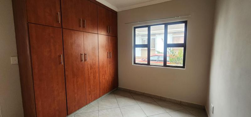 To Let 2 Bedroom Property for Rent in Sunpark KwaZulu-Natal