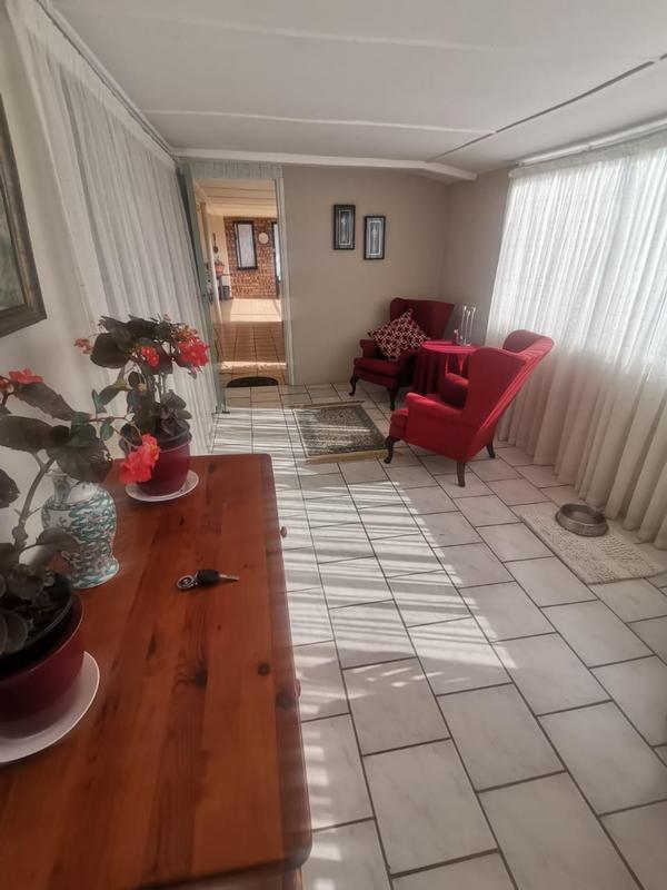 2 Bedroom Property for Sale in Manaba Beach KwaZulu-Natal