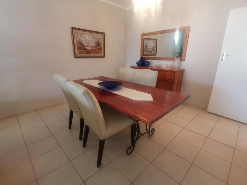 2 Bedroom Property for Sale in Manaba Beach KwaZulu-Natal