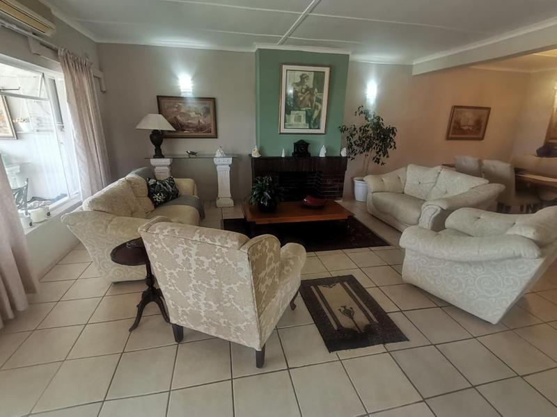 2 Bedroom Property for Sale in Manaba Beach KwaZulu-Natal