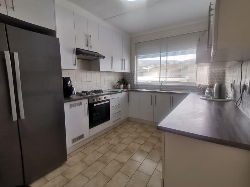 2 Bedroom Property for Sale in Manaba Beach KwaZulu-Natal