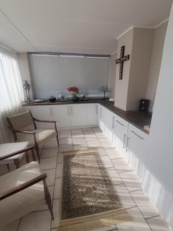2 Bedroom Property for Sale in Manaba Beach KwaZulu-Natal