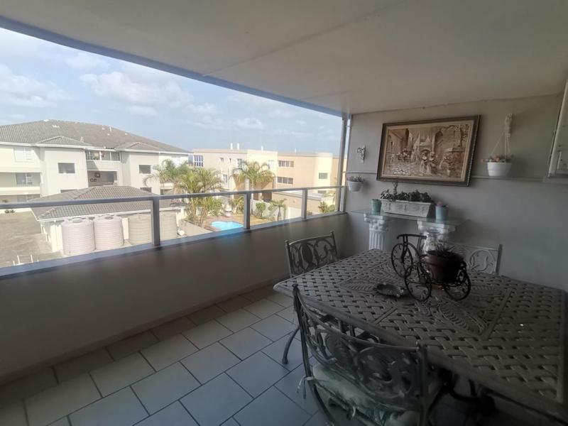 2 Bedroom Property for Sale in Manaba Beach KwaZulu-Natal
