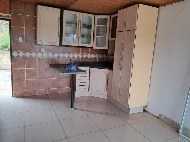 To Let 2 Bedroom Property for Rent in Umzinto KwaZulu-Natal