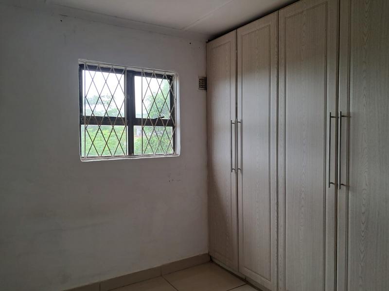 To Let 2 Bedroom Property for Rent in Umzinto KwaZulu-Natal