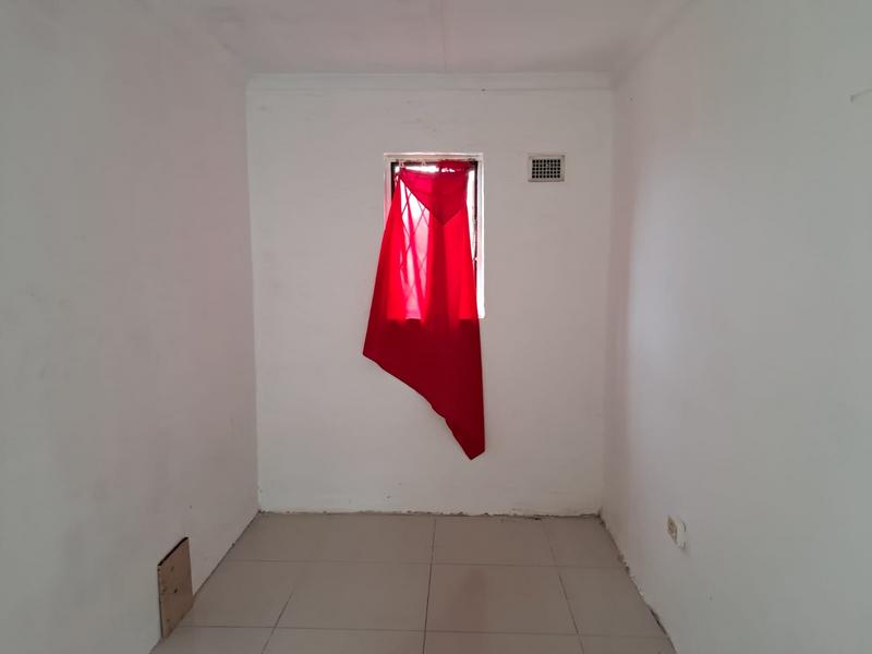 To Let 2 Bedroom Property for Rent in Umzinto KwaZulu-Natal