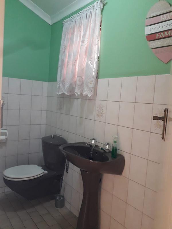 3 Bedroom Property for Sale in Woodhaven KwaZulu-Natal