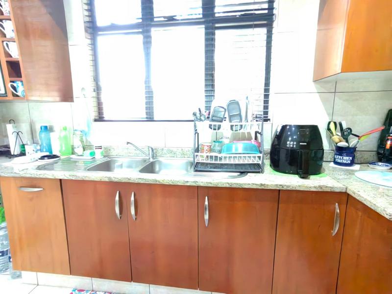 To Let 3 Bedroom Property for Rent in Mzingazi Golf Estate KwaZulu-Natal