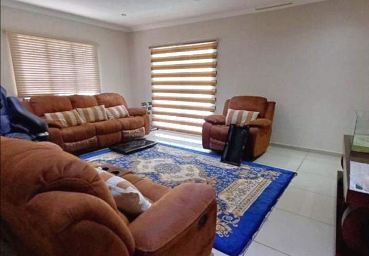 4 Bedroom Property for Sale in Veld En Vlei KwaZulu-Natal