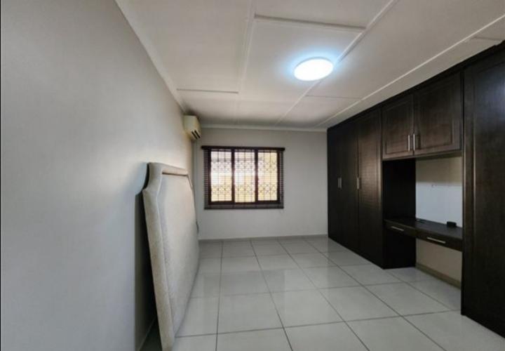 4 Bedroom Property for Sale in Veld En Vlei KwaZulu-Natal