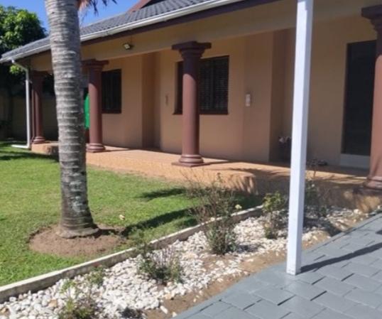 4 Bedroom Property for Sale in Veld En Vlei KwaZulu-Natal