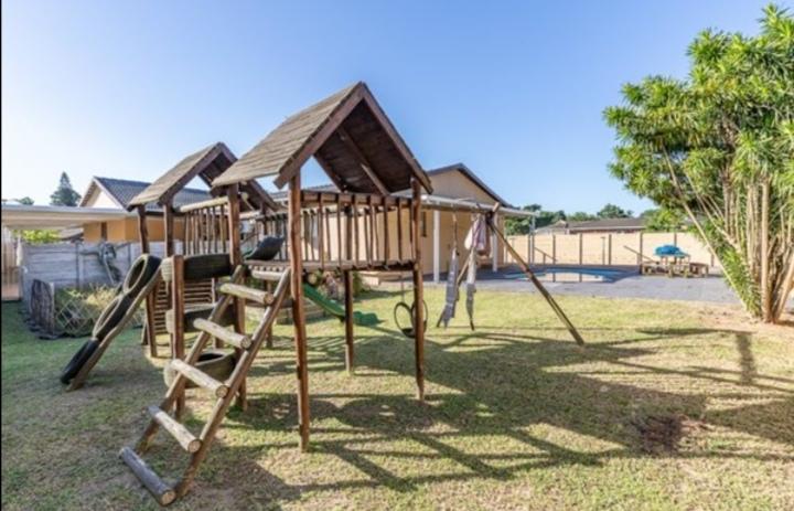 4 Bedroom Property for Sale in Veld En Vlei KwaZulu-Natal