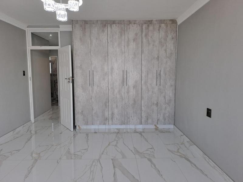 To Let 2 Bedroom Property for Rent in North Beach KwaZulu-Natal