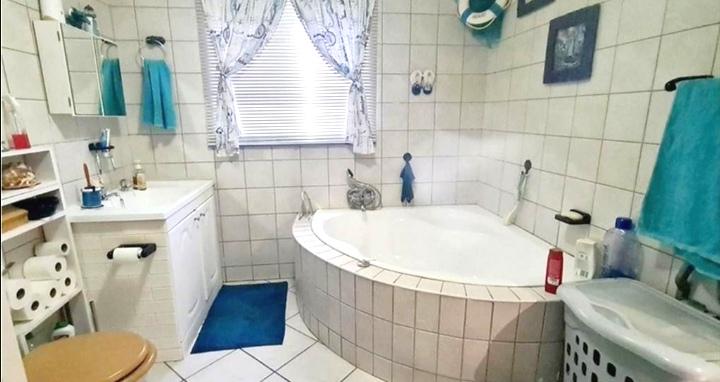 7 Bedroom Property for Sale in Veld En Vlei KwaZulu-Natal