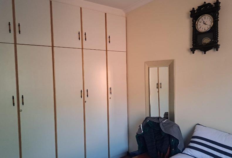 2 Bedroom Property for Sale in Montclair KwaZulu-Natal