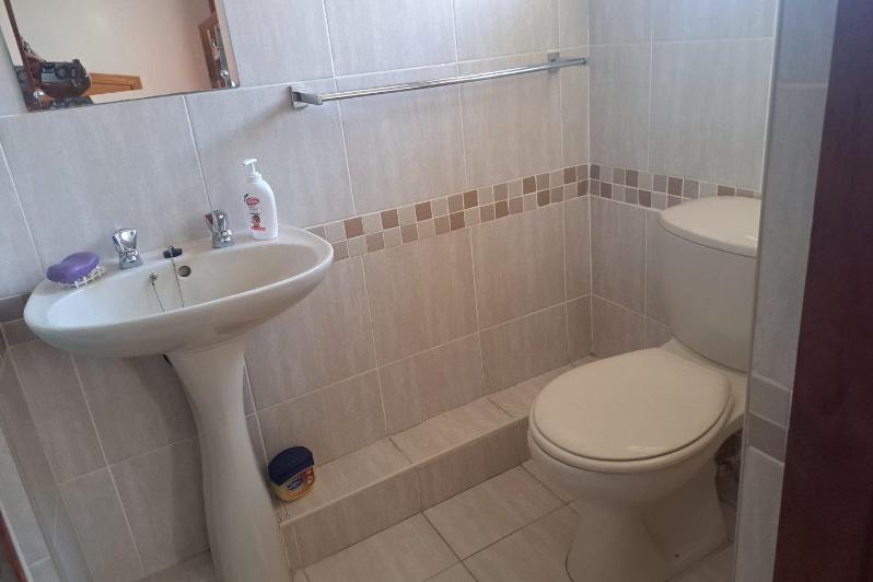 2 Bedroom Property for Sale in Montclair KwaZulu-Natal