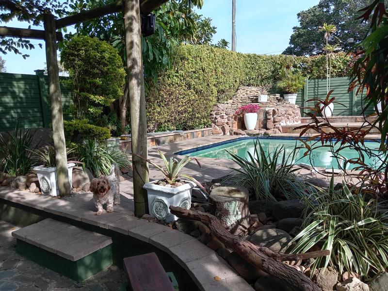 5 Bedroom Property for Sale in Park Rynie KwaZulu-Natal