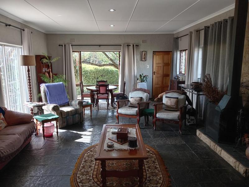 5 Bedroom Property for Sale in Park Rynie KwaZulu-Natal