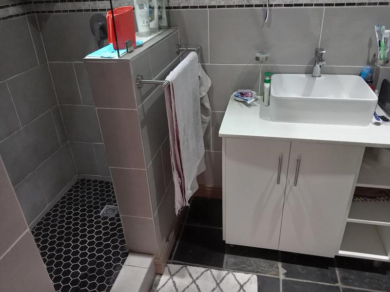 5 Bedroom Property for Sale in Park Rynie KwaZulu-Natal