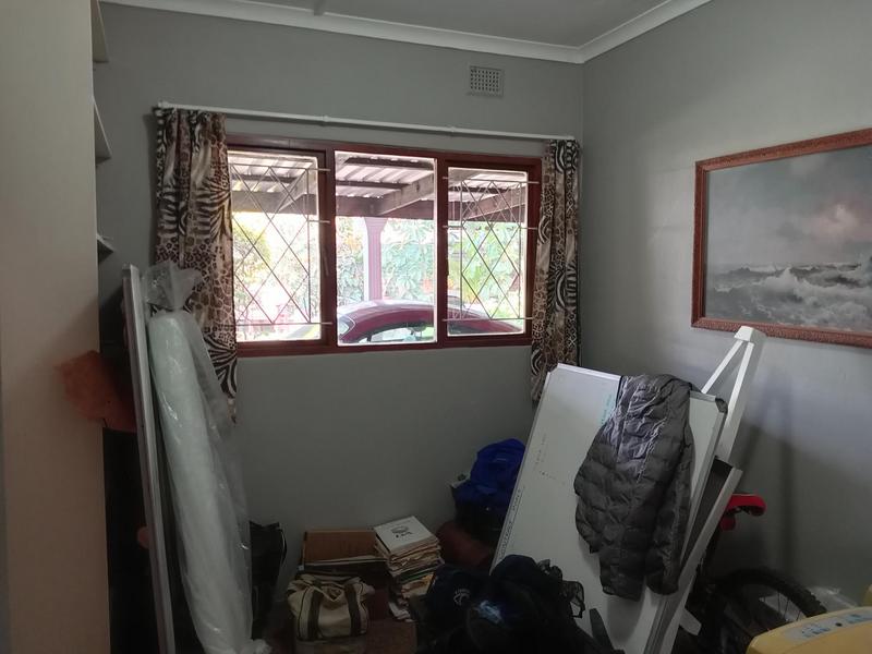 5 Bedroom Property for Sale in Park Rynie KwaZulu-Natal