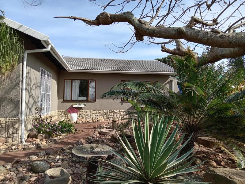 5 Bedroom Property for Sale in Park Rynie KwaZulu-Natal