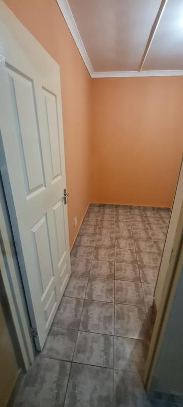 To Let 1 Bedroom Property for Rent in Centenary Park KwaZulu-Natal