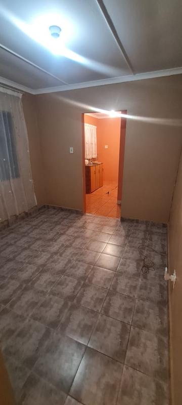 To Let 1 Bedroom Property for Rent in Centenary Park KwaZulu-Natal