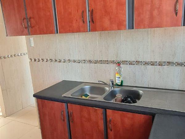 To Let 2 Bedroom Property for Rent in Greenbury KwaZulu-Natal