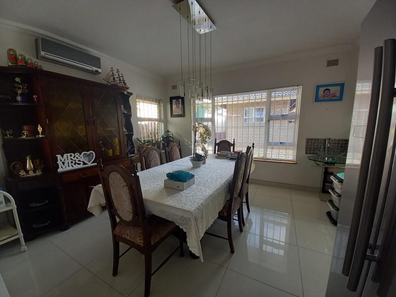 5 Bedroom Property for Sale in Desainagar KwaZulu-Natal