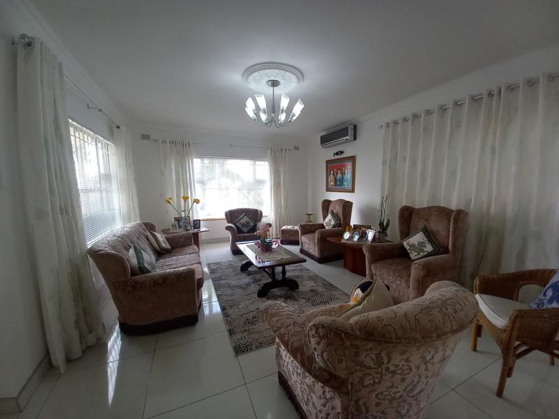 5 Bedroom Property for Sale in Desainagar KwaZulu-Natal