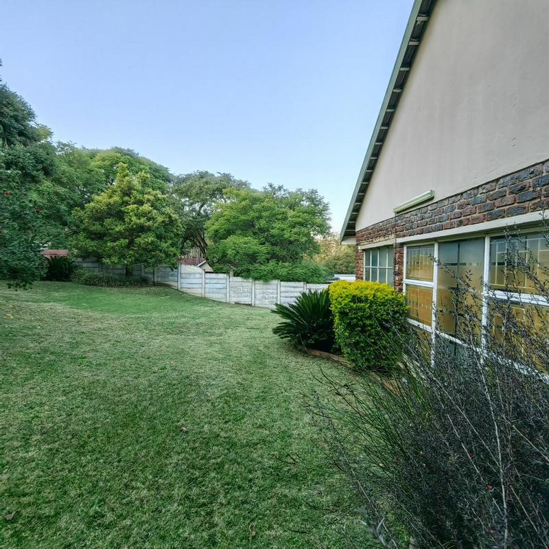 4 Bedroom Property for Sale in Signal Hill KwaZulu-Natal