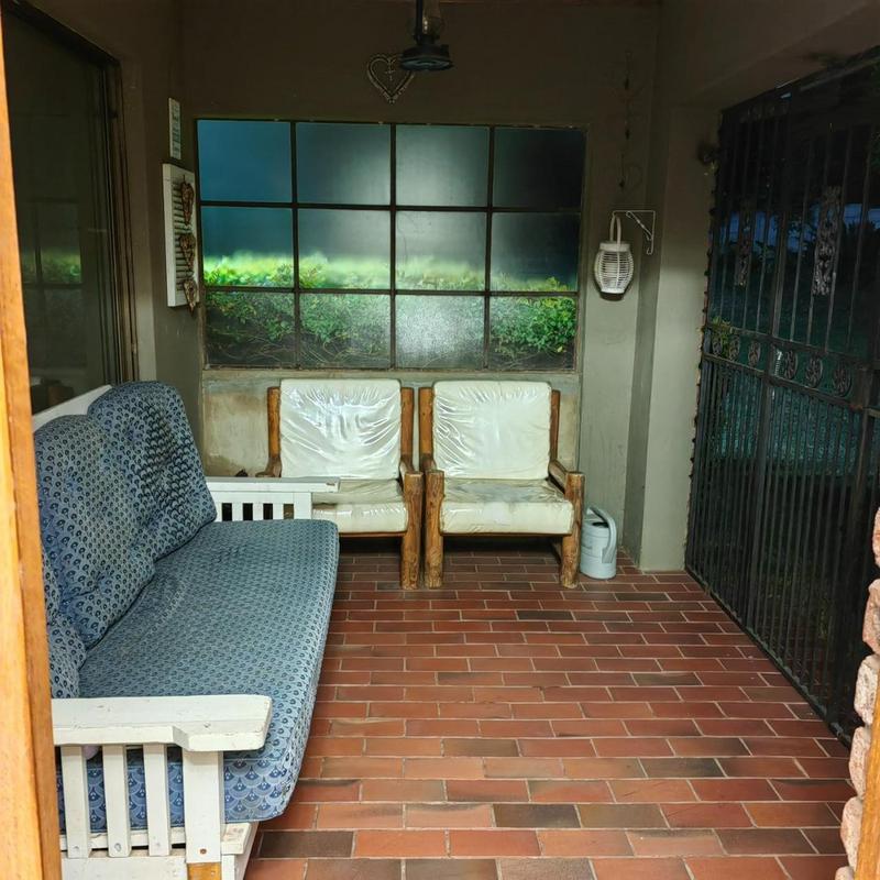 4 Bedroom Property for Sale in Signal Hill KwaZulu-Natal