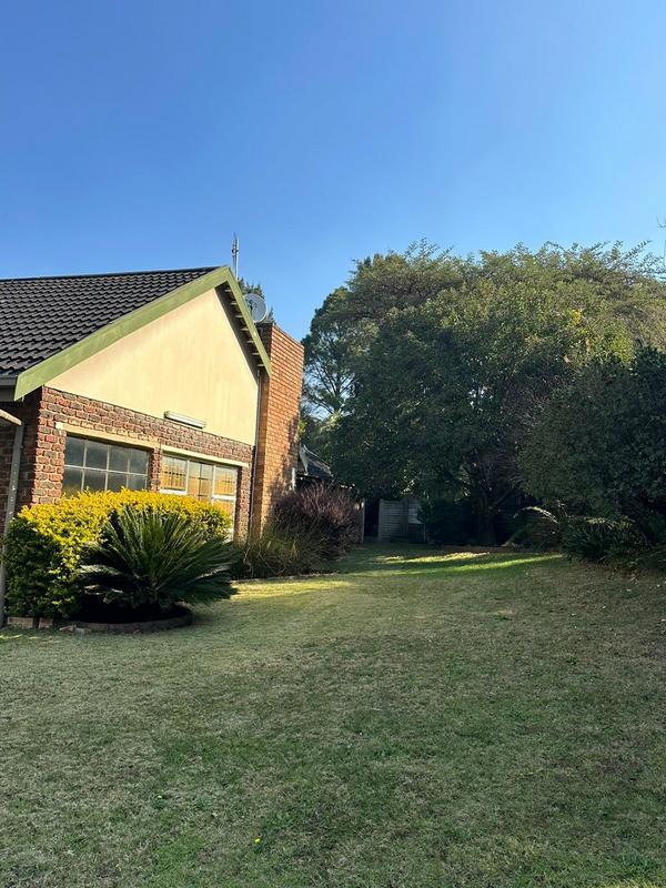 4 Bedroom Property for Sale in Signal Hill KwaZulu-Natal