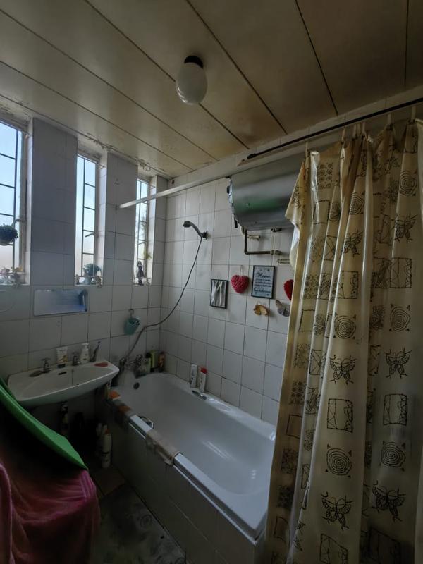 3 Bedroom Property for Sale in Huttenheights KwaZulu-Natal