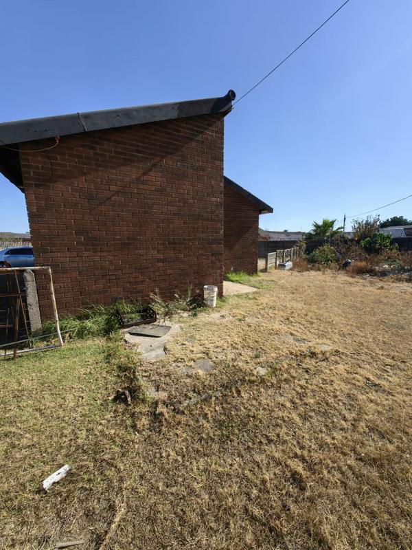 3 Bedroom Property for Sale in Lennoxton KwaZulu-Natal