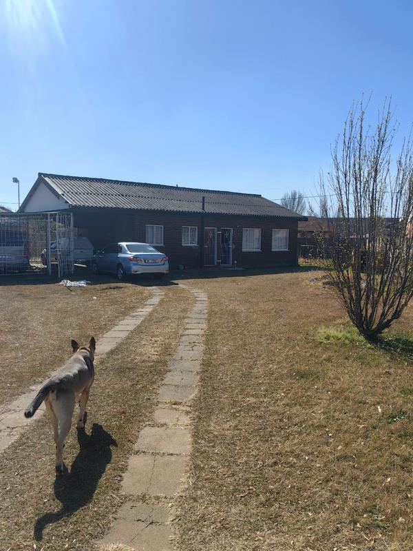 3 Bedroom Property for Sale in Lennoxton KwaZulu-Natal