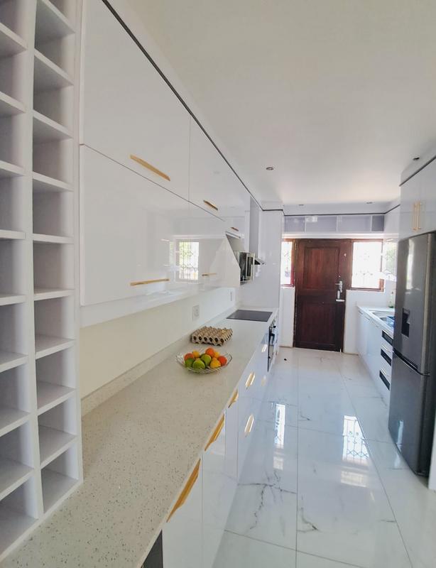 3 Bedroom Property for Sale in Avoca KwaZulu-Natal